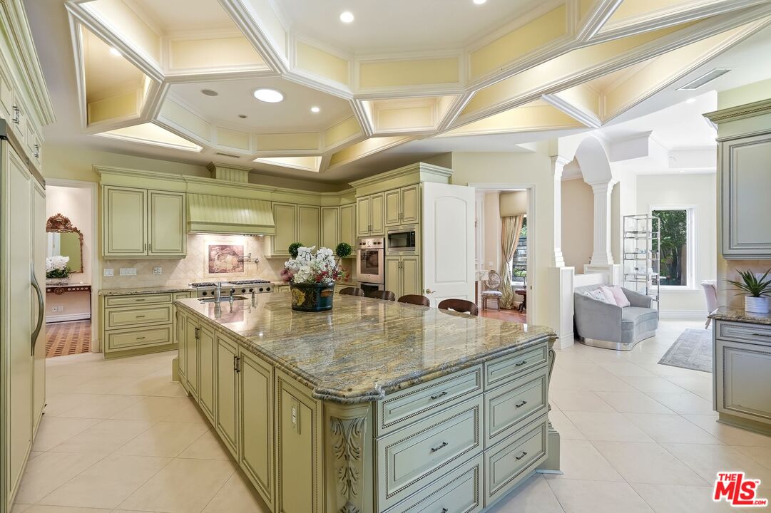 1415 Jonesboro Dr