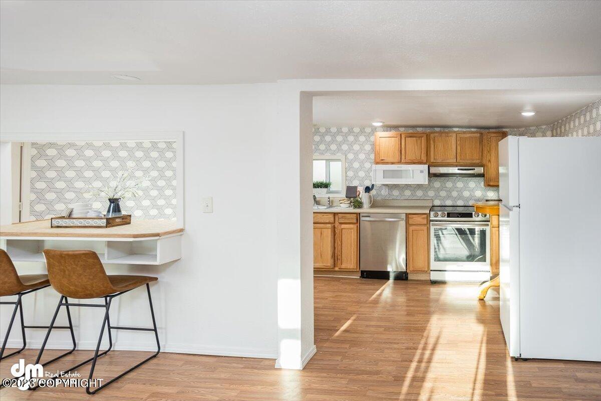 10385 W Lakeshore Drive