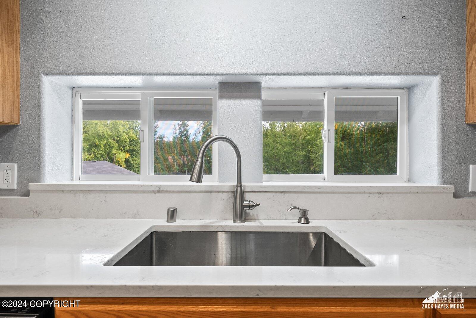 3751 E Carefree Drive