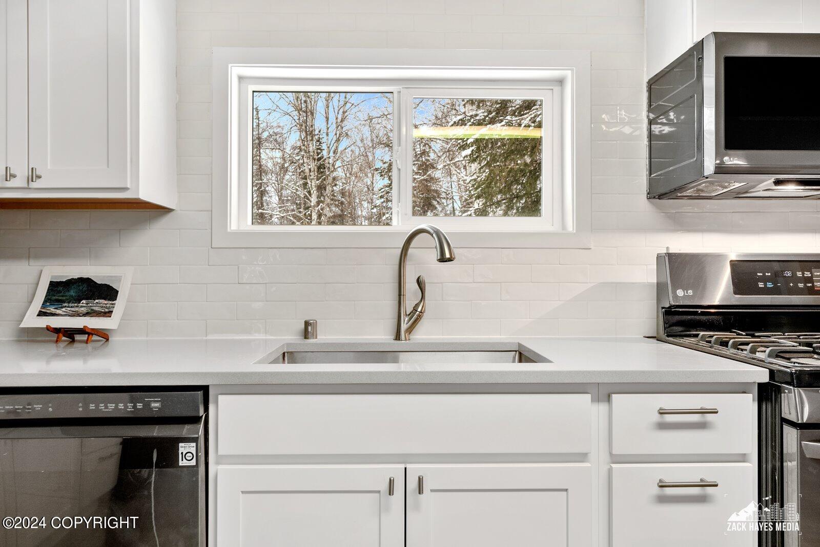 5451 W Greensward Drive