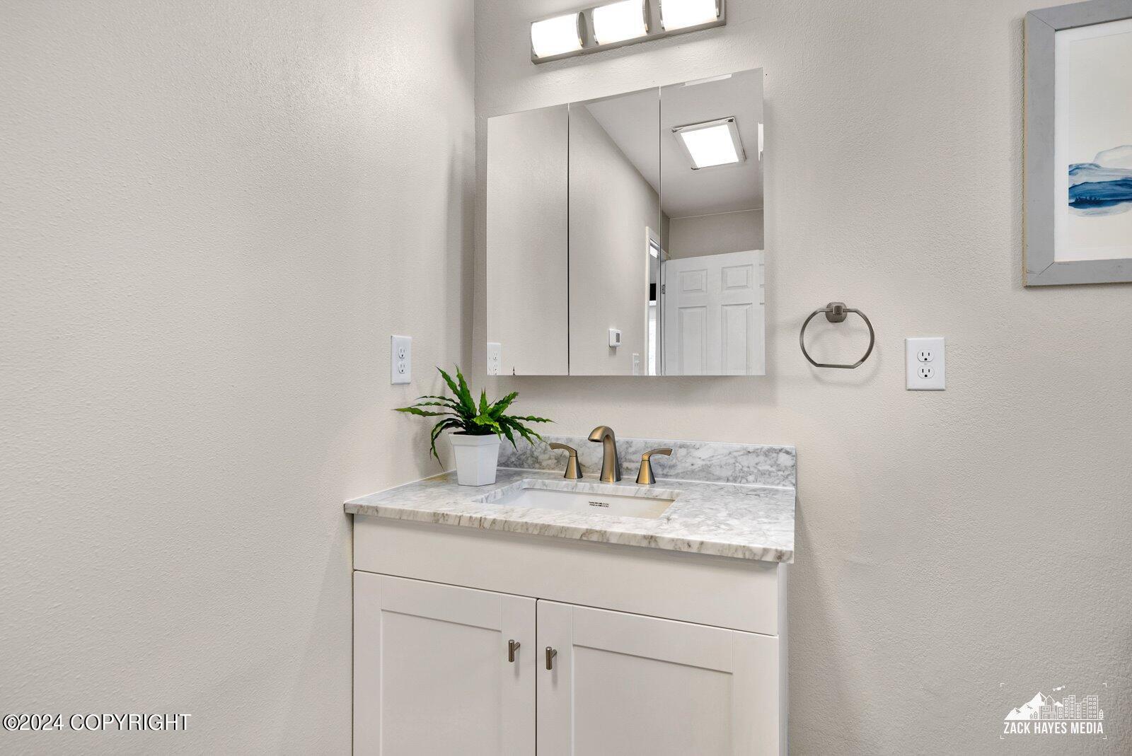 5451 W Greensward Drive