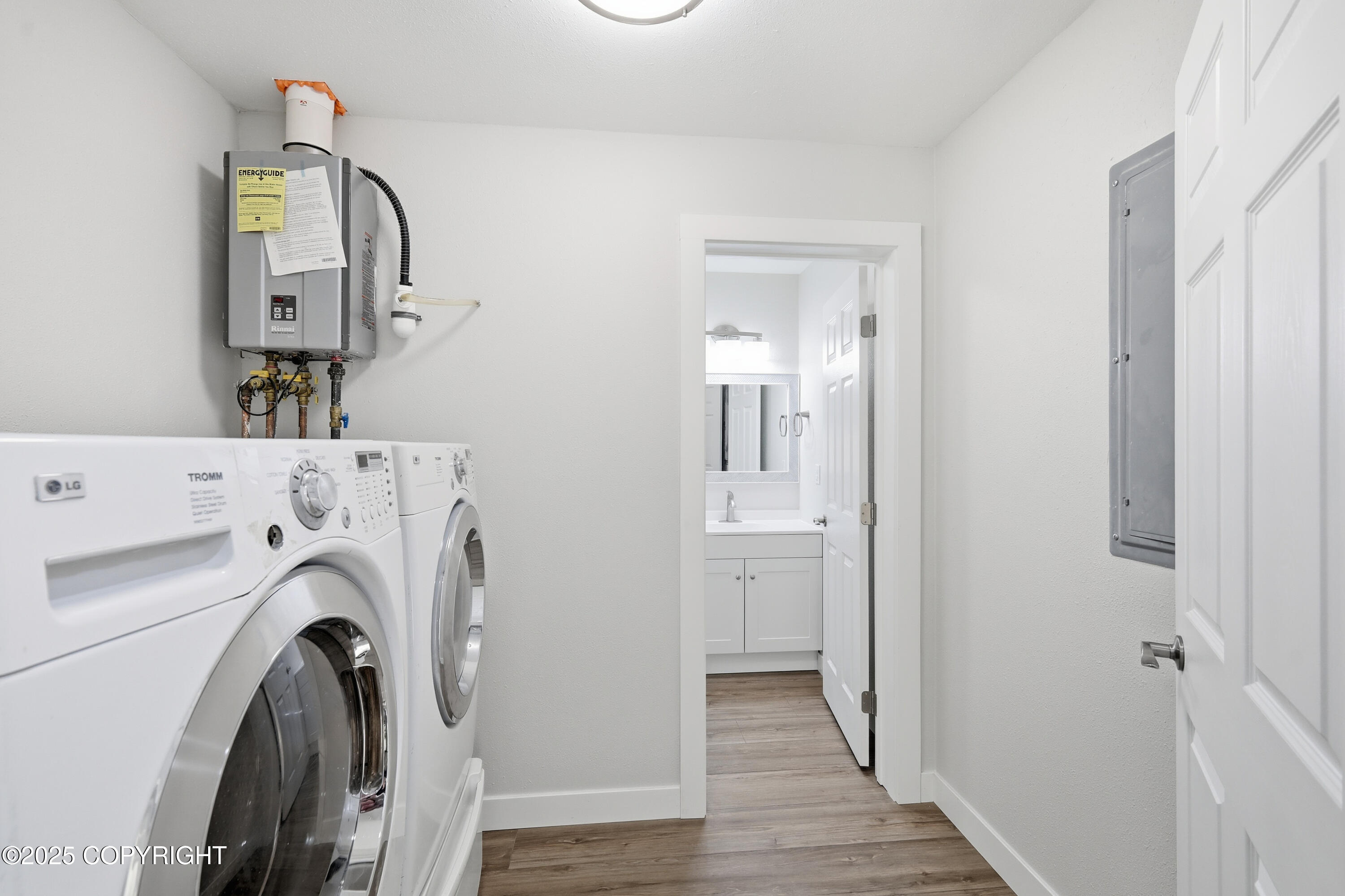 6005 N Little Rock Circle