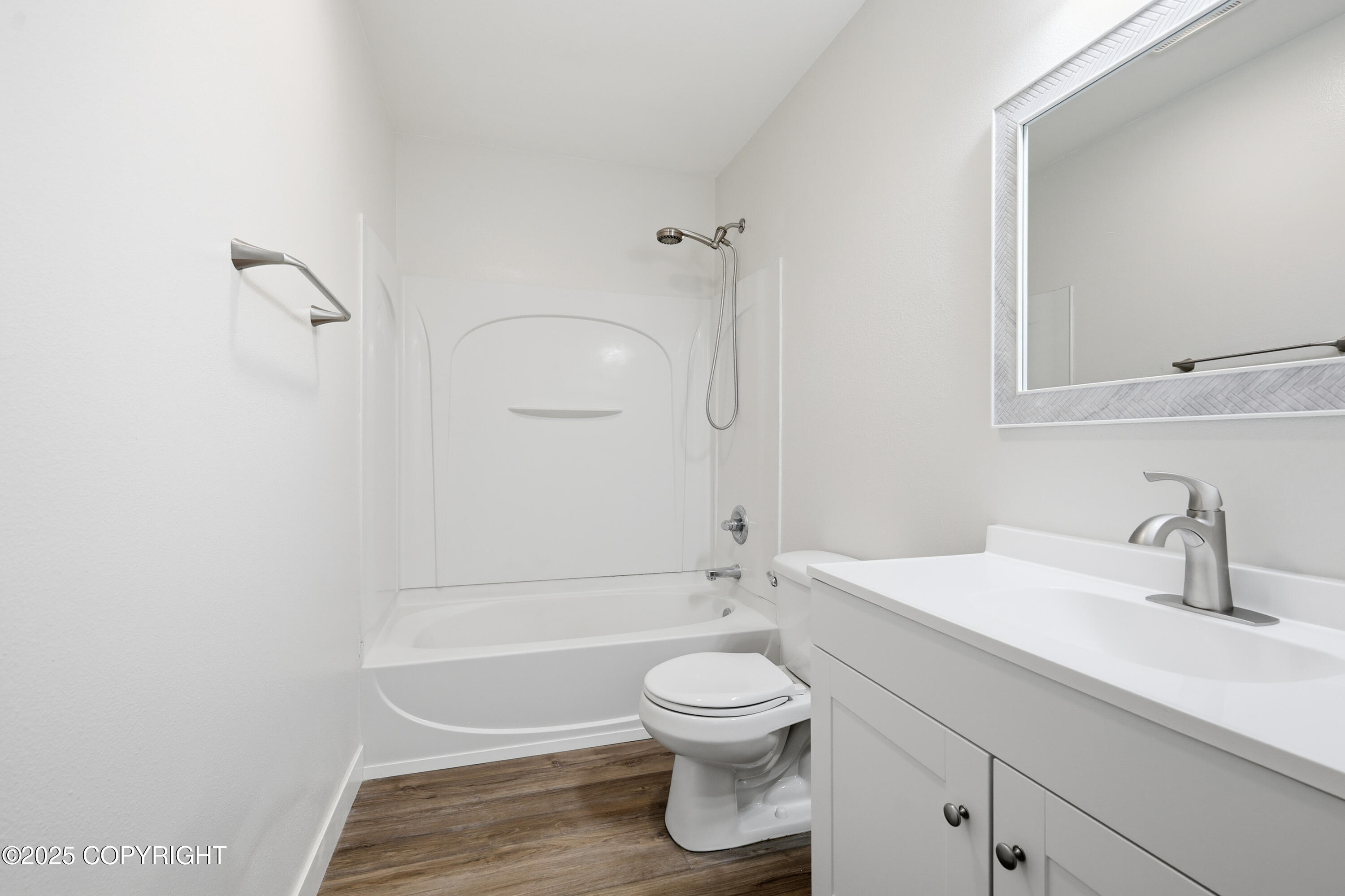 6005 N Little Rock Circle