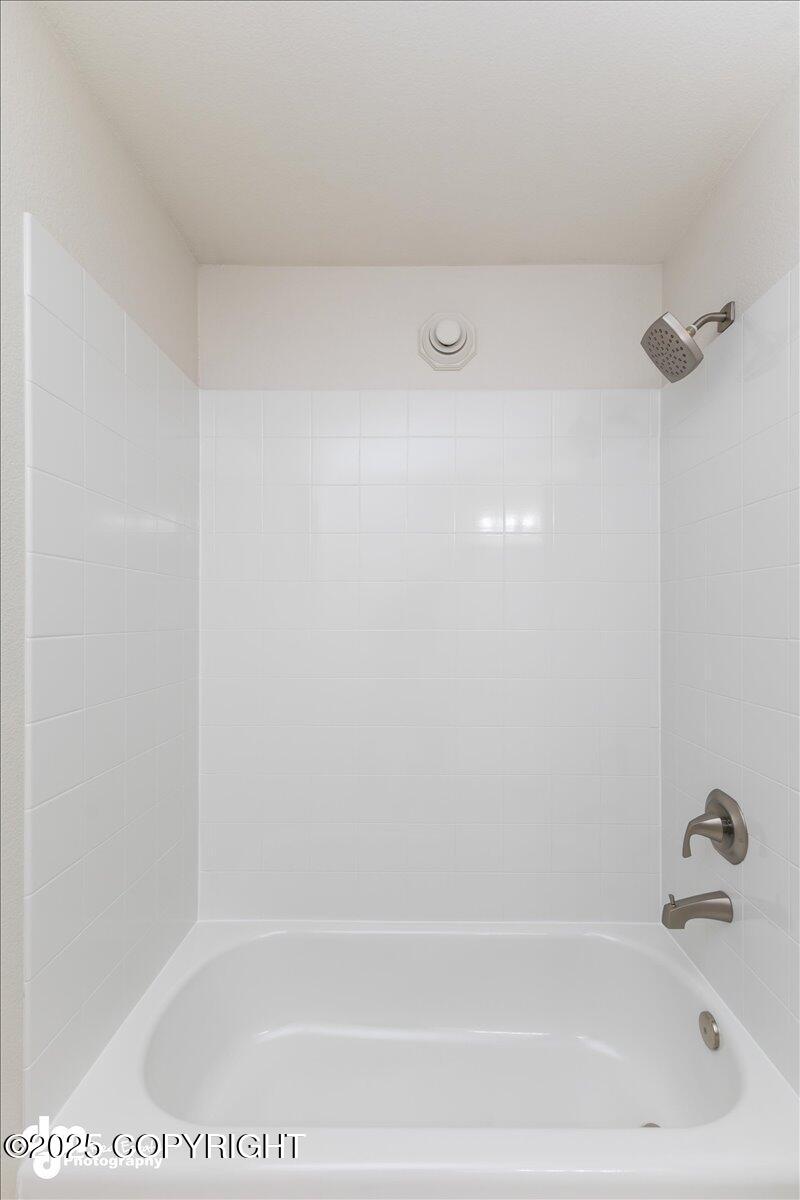 2180 N Monte Vista Drive