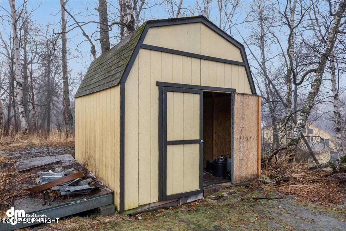 2180 N Monte Vista Drive