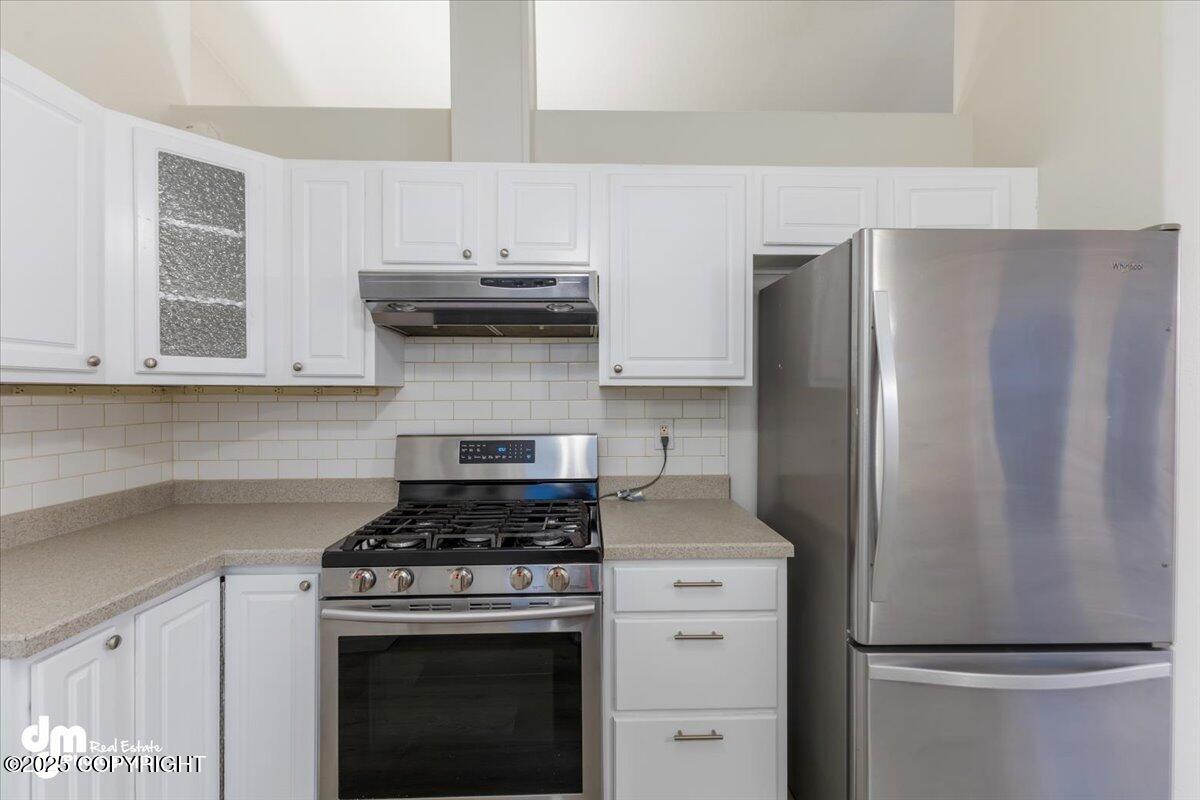 2180 N Monte Vista Drive