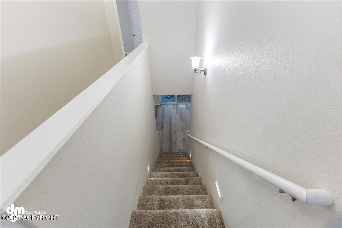 2180 N Monte Vista Drive