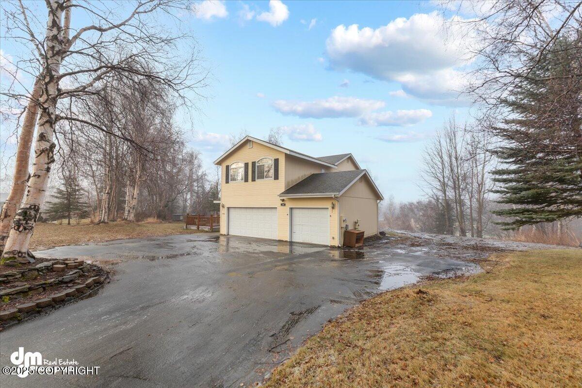 2180 N Monte Vista Drive