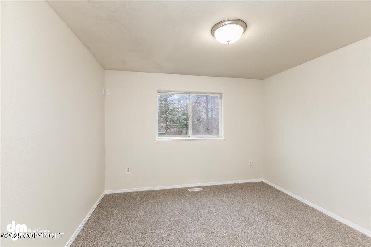 2180 N Monte Vista Drive