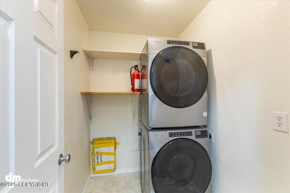 2180 N Monte Vista Drive