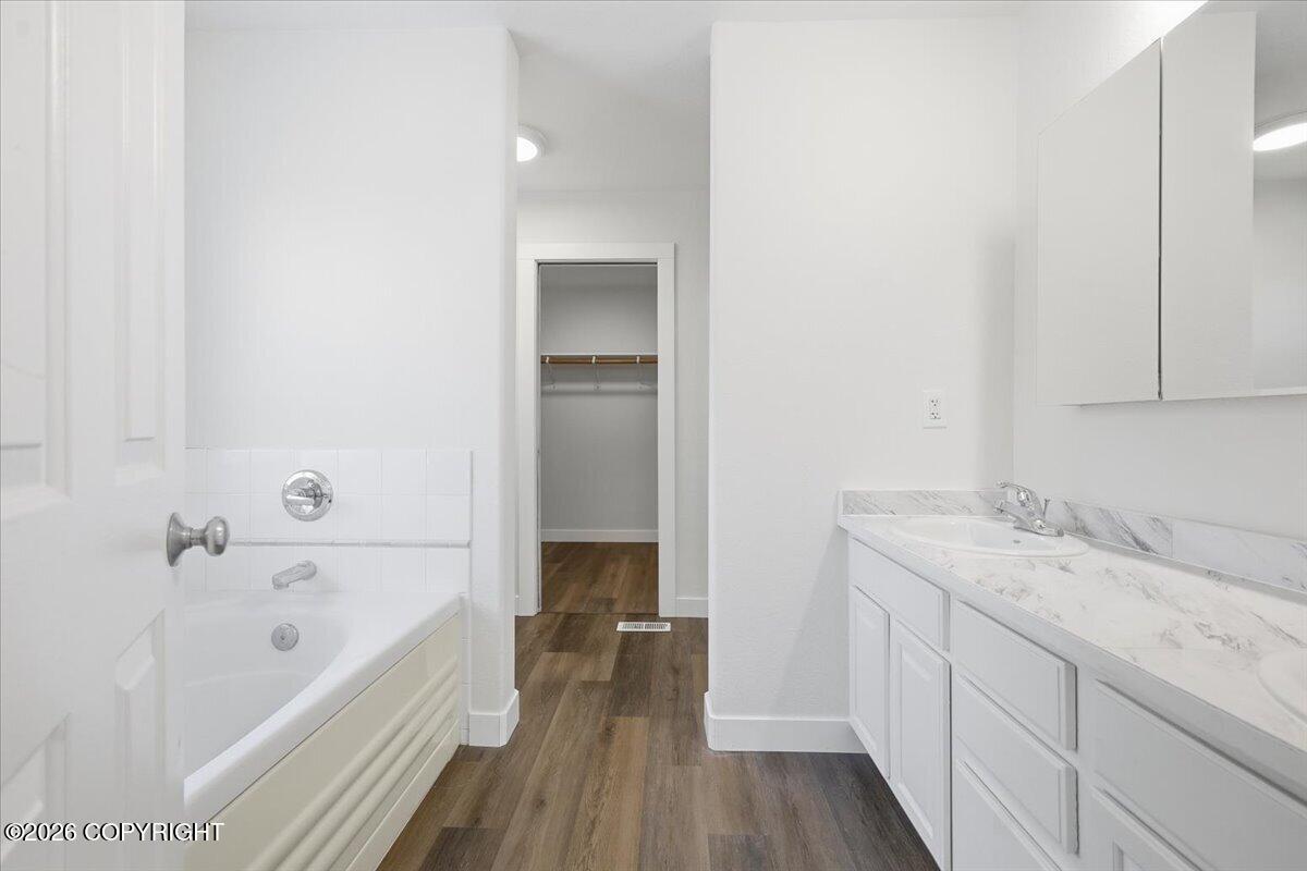 5190 S Westminter Court