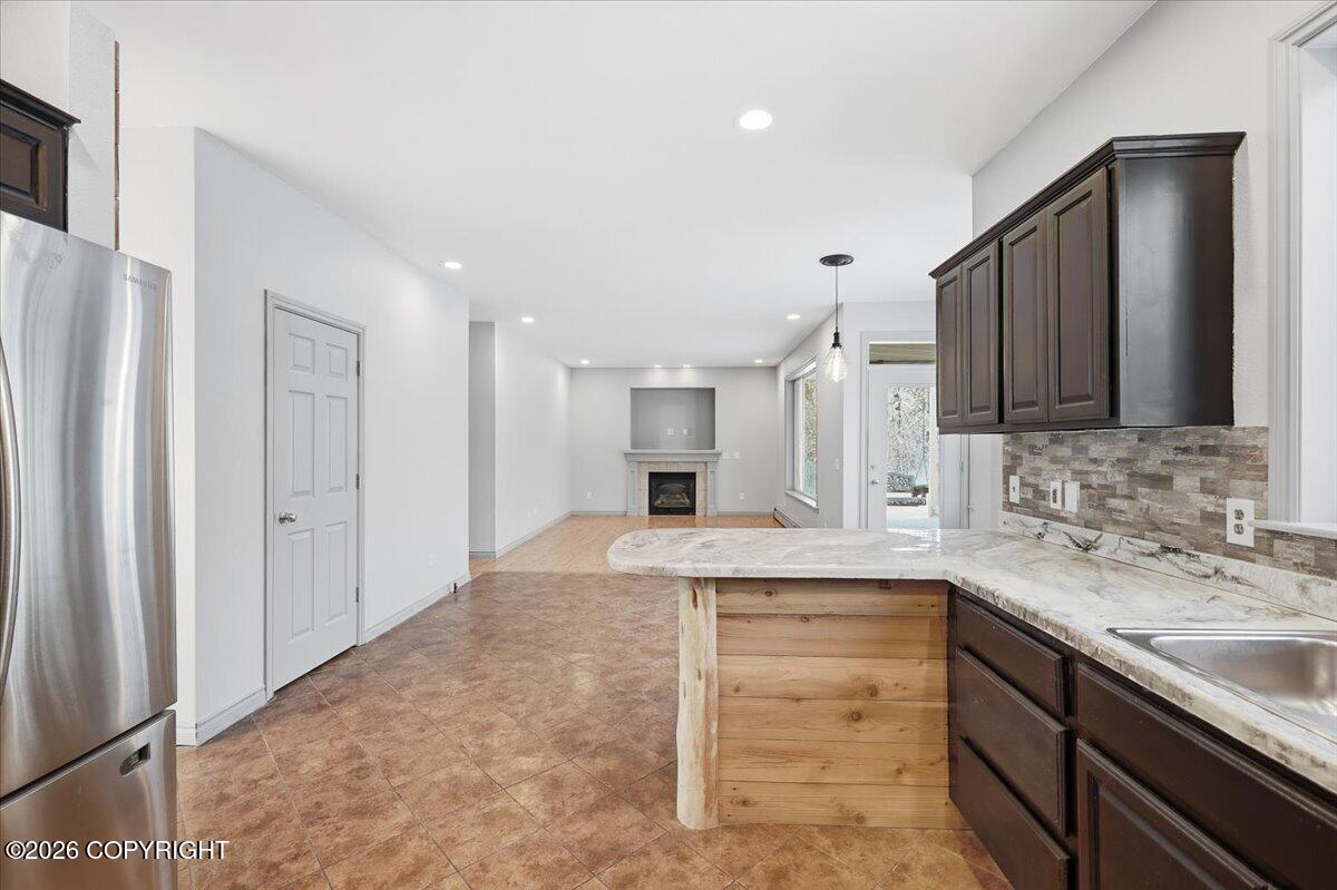 8440 S Yankee Circle