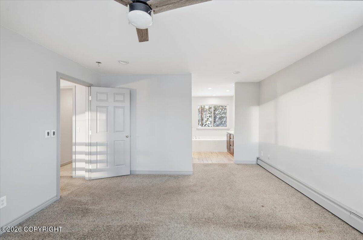 8440 S Yankee Circle