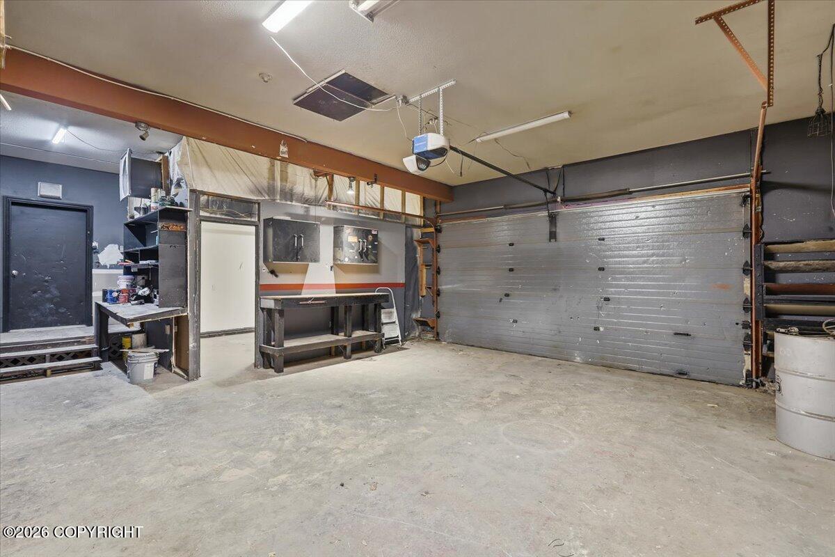 8440 S Yankee Circle