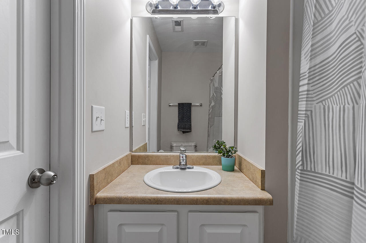 1311 Plexor Lane