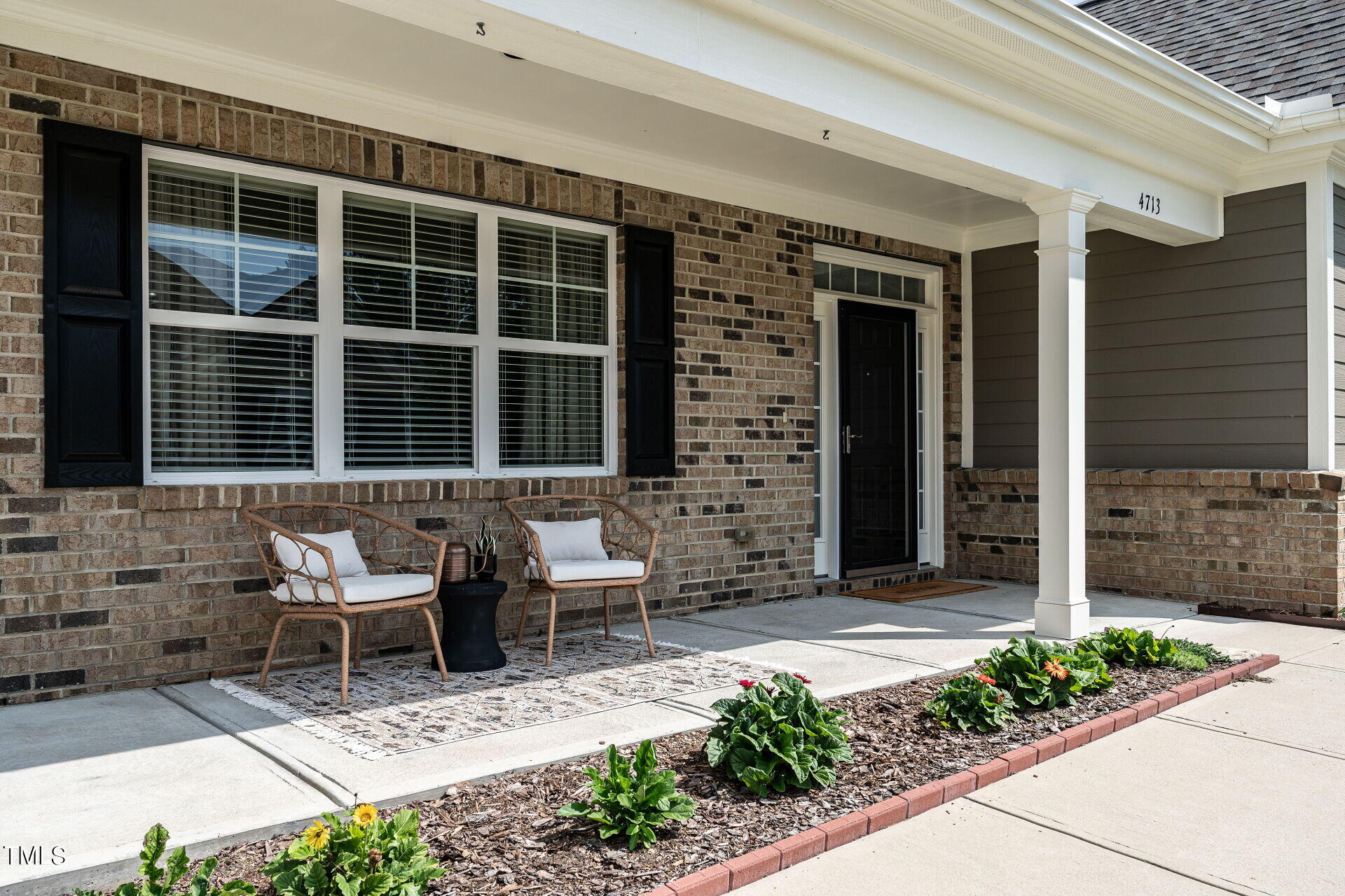 4713 Fern Stone Court