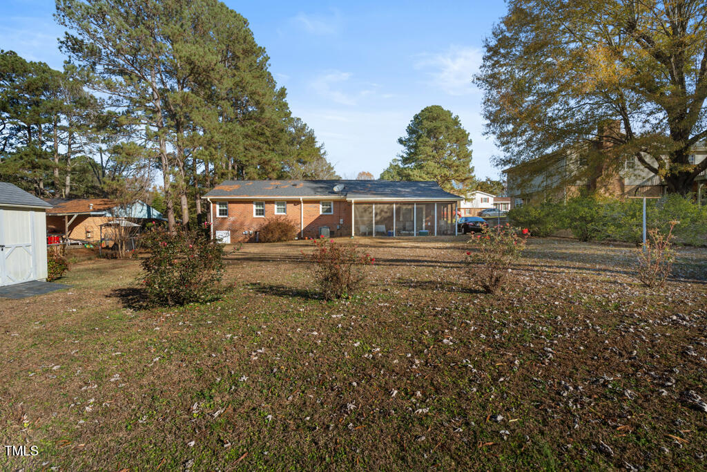 1605 Spring Drive