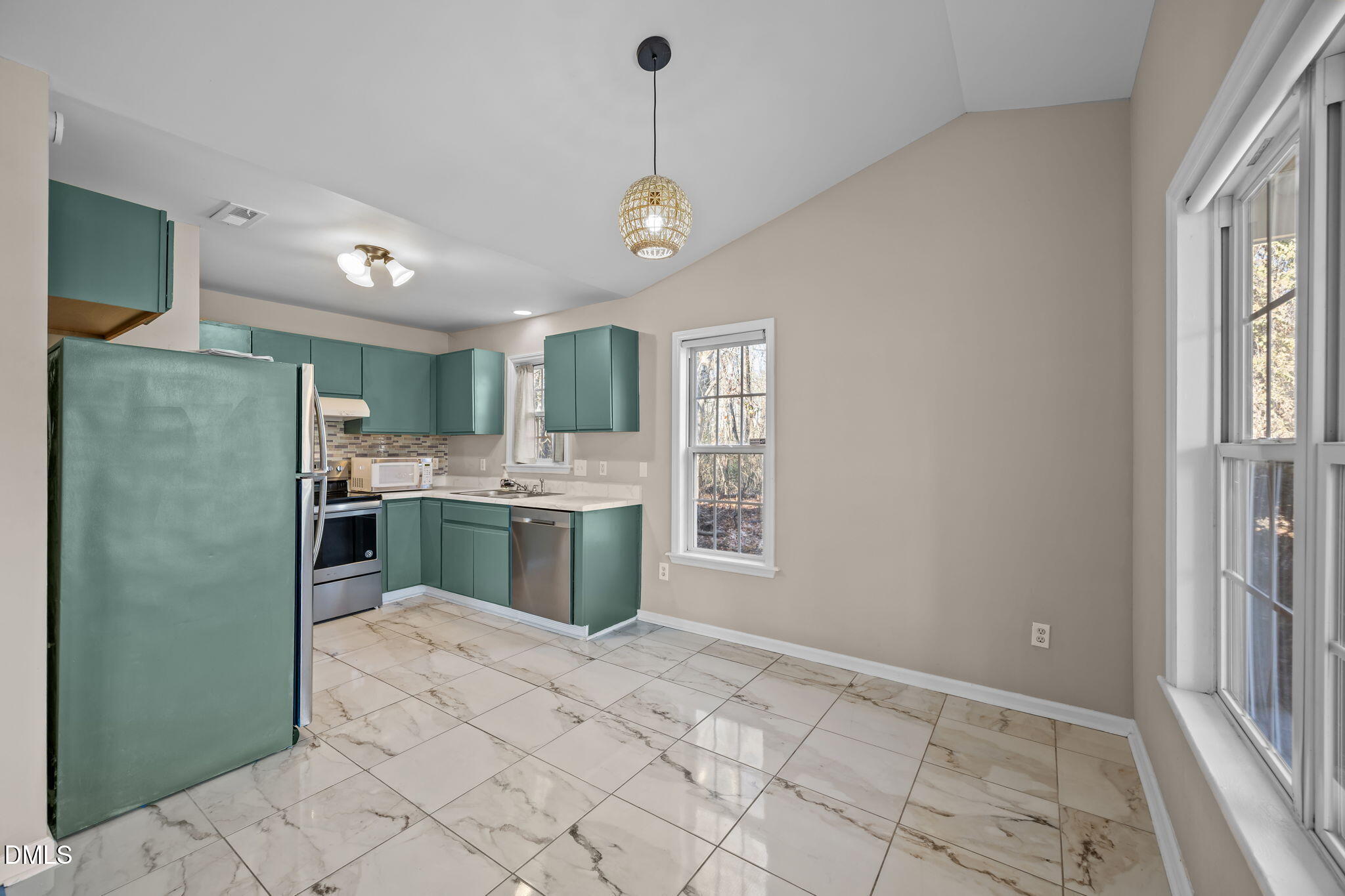 8225 Merriweather Circle