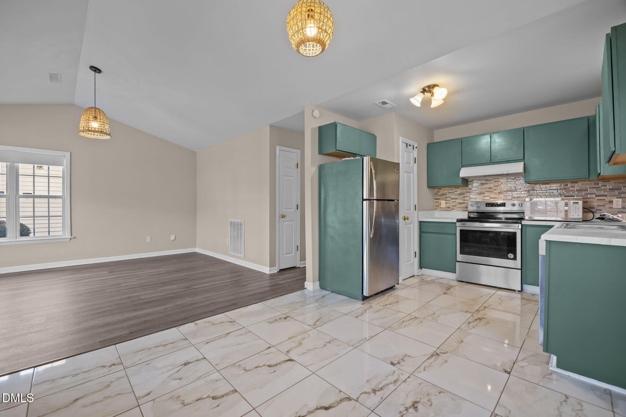 8225 Merriweather Circle