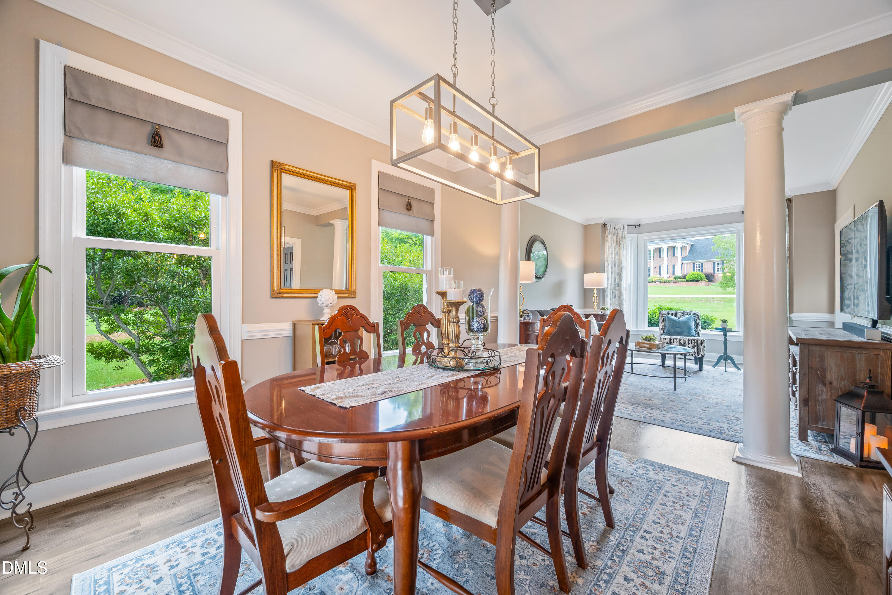 3412 Queen Ann Drive E