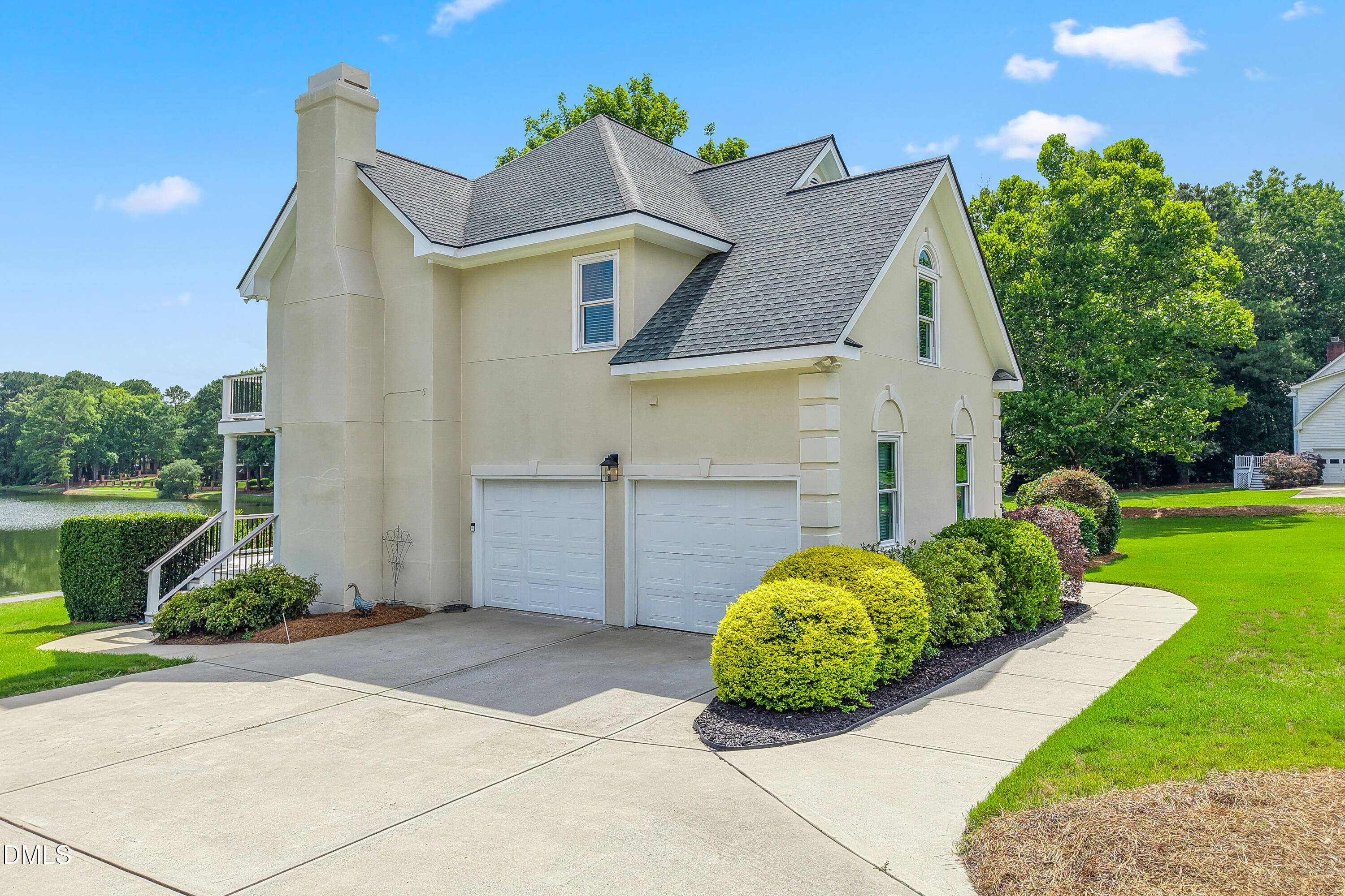 3412 Queen Ann Drive E