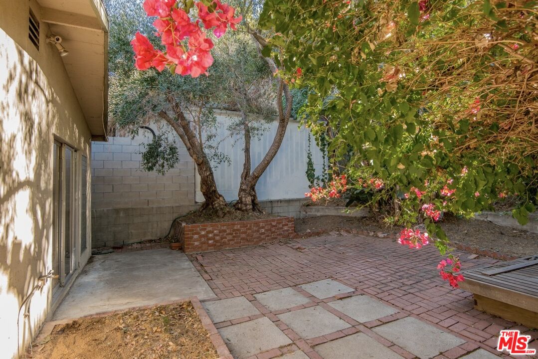 8356 Yucca Trl