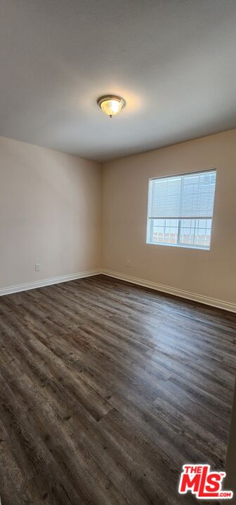 1873 W Jefferson Blvd