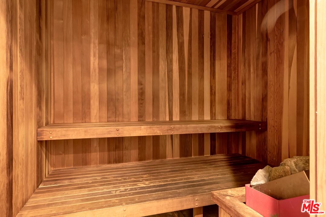 964 Hancock Ave Unit: 302