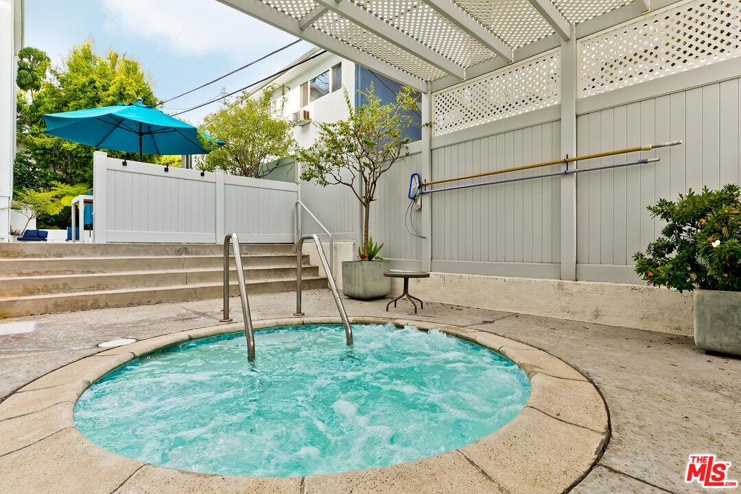 964 Hancock Ave Unit: 302