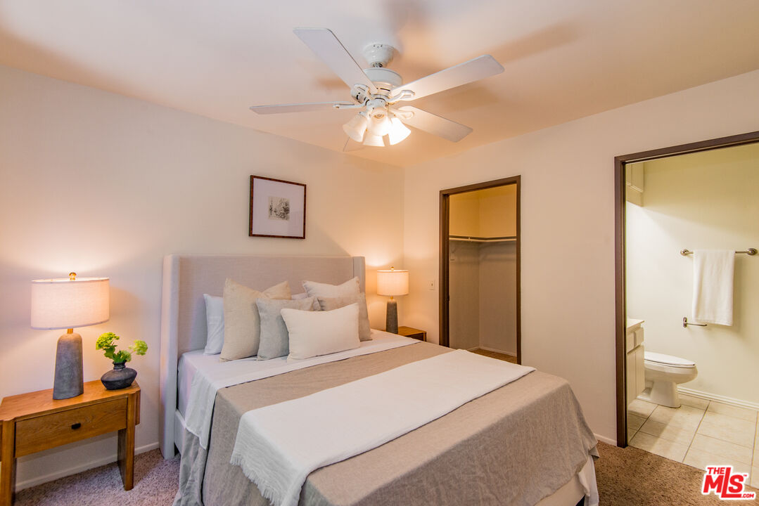 7025 Glade Ave Unit: 24