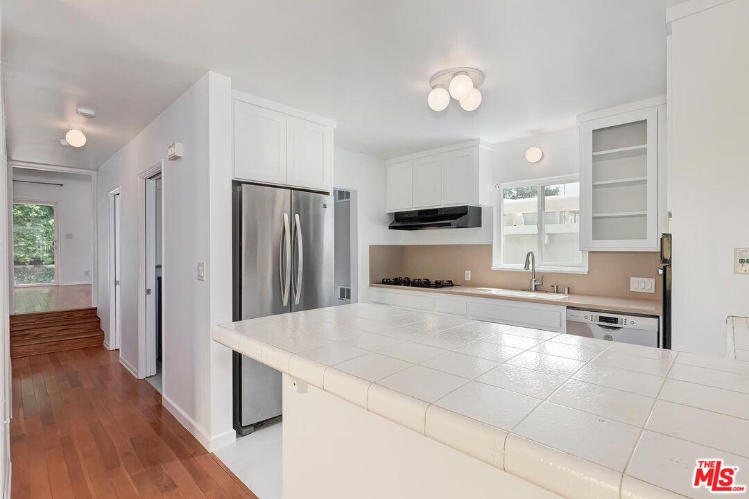 8531 Walnut Dr