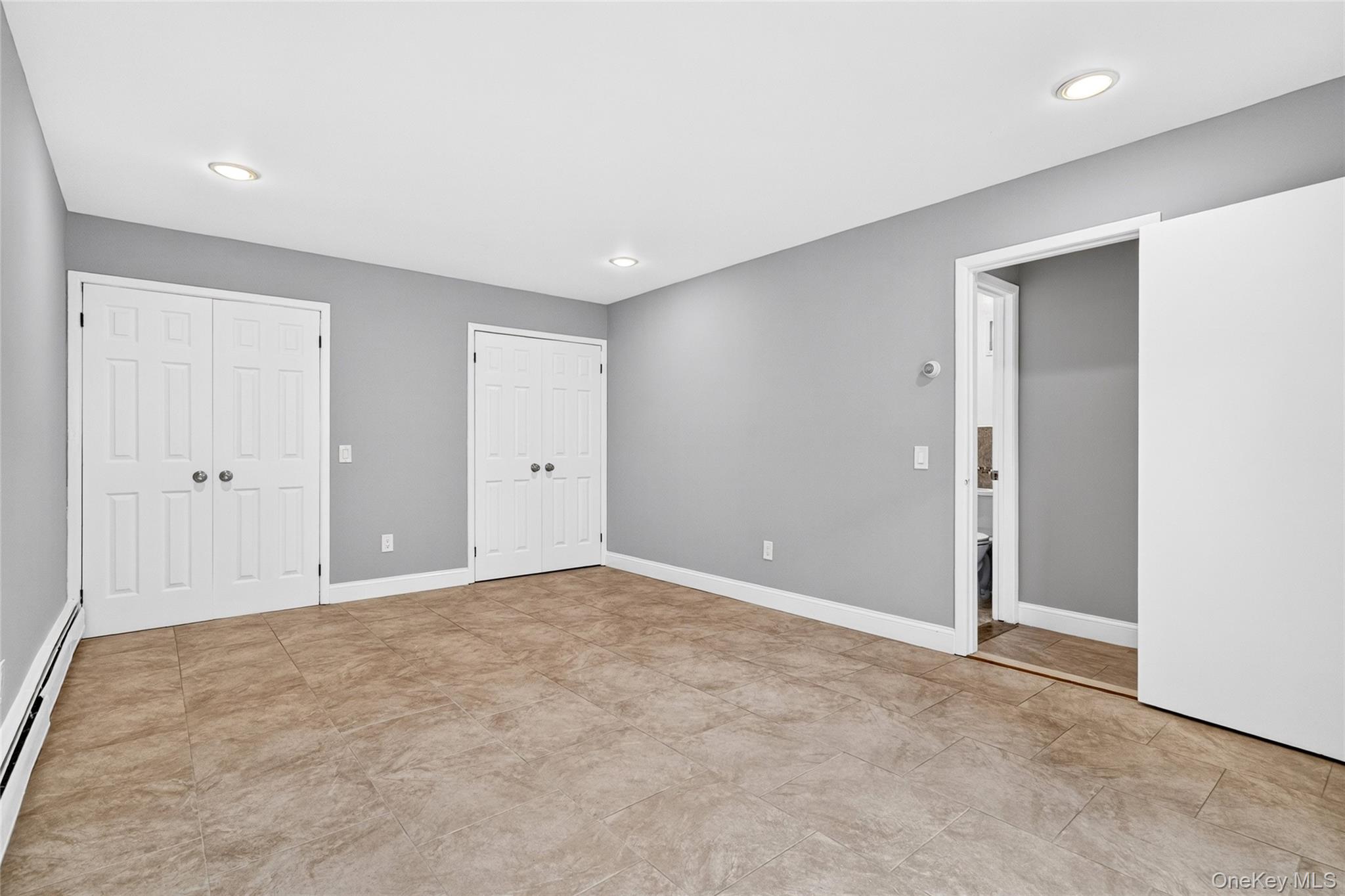 11 Jackson Avenue Unit: 81
