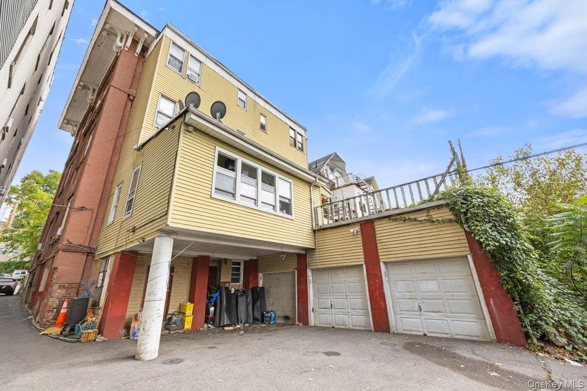 95 Buena Vista Avenue