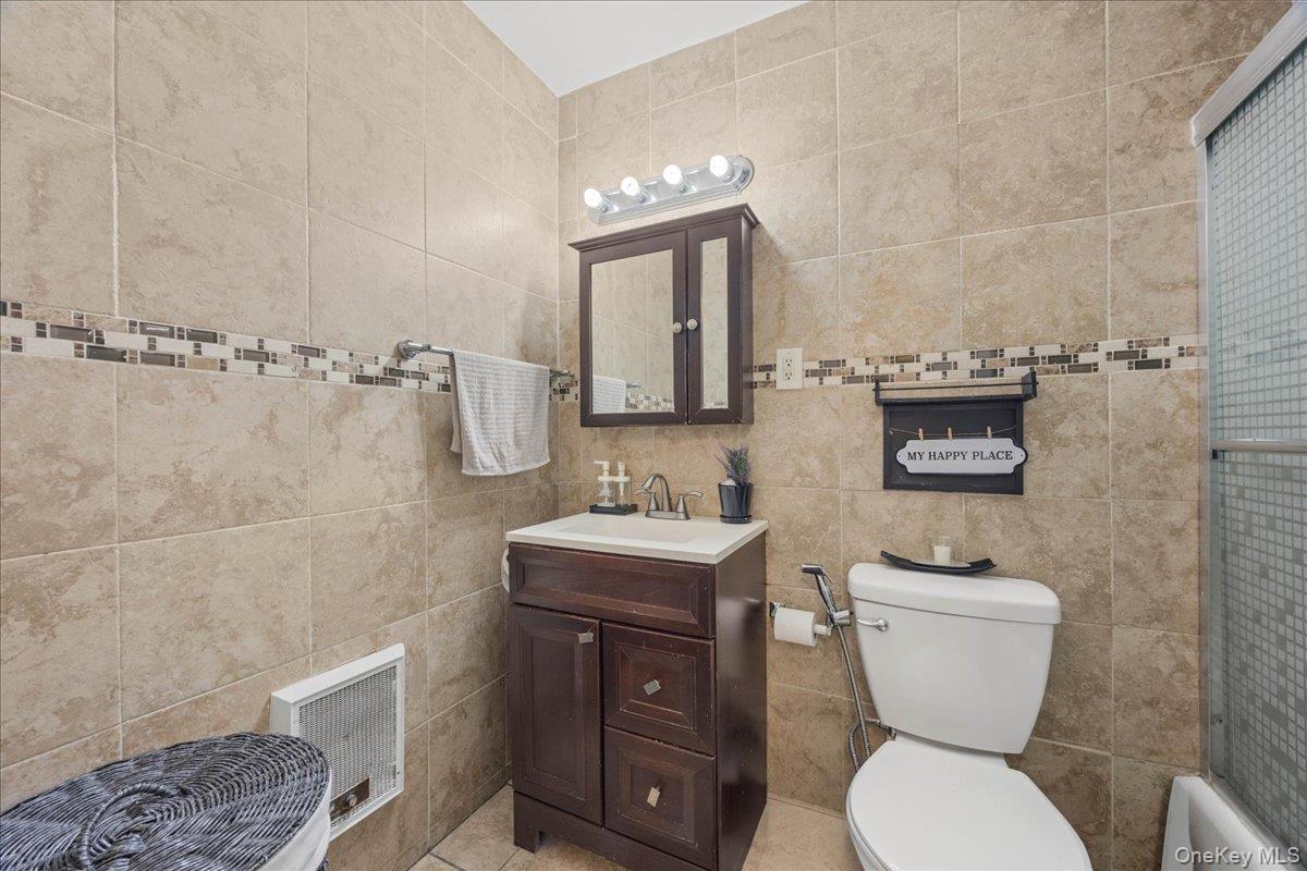 782 Tuckahoe Road Unit: 3C