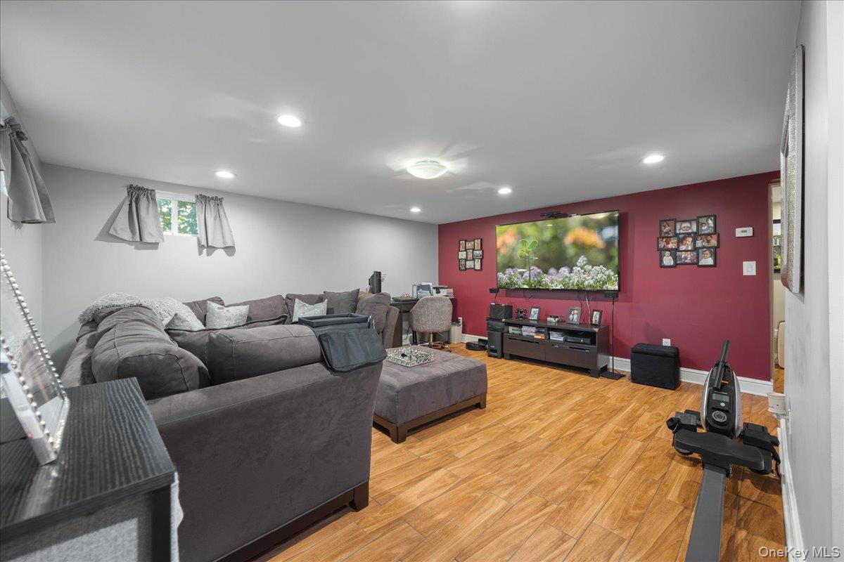 1 Francis Lane
