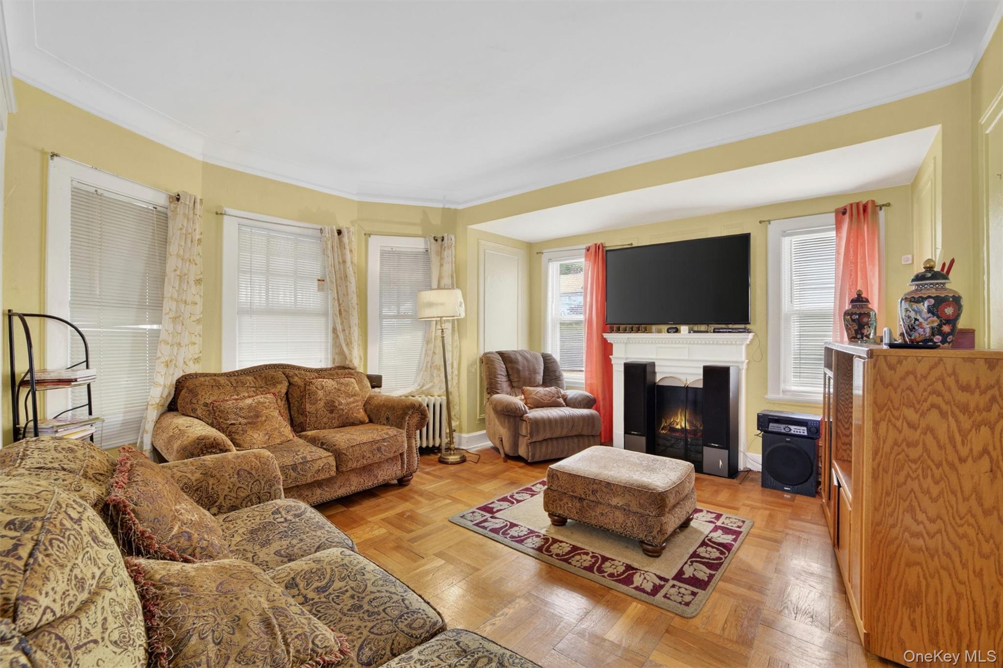 153 Hillside Avenue