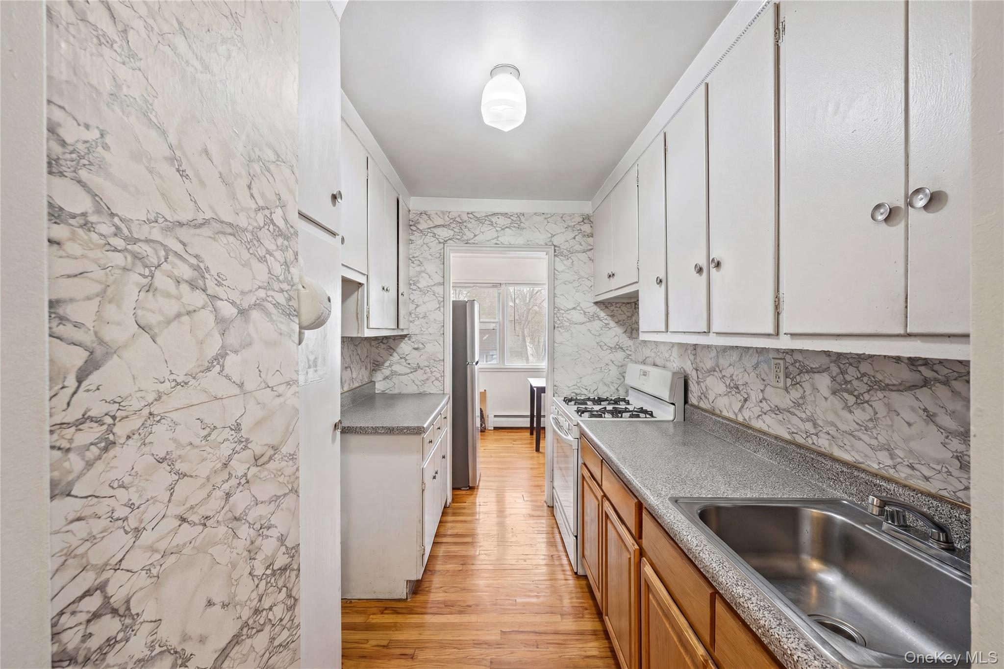 3131 Grand Concourse Unit: 2J
