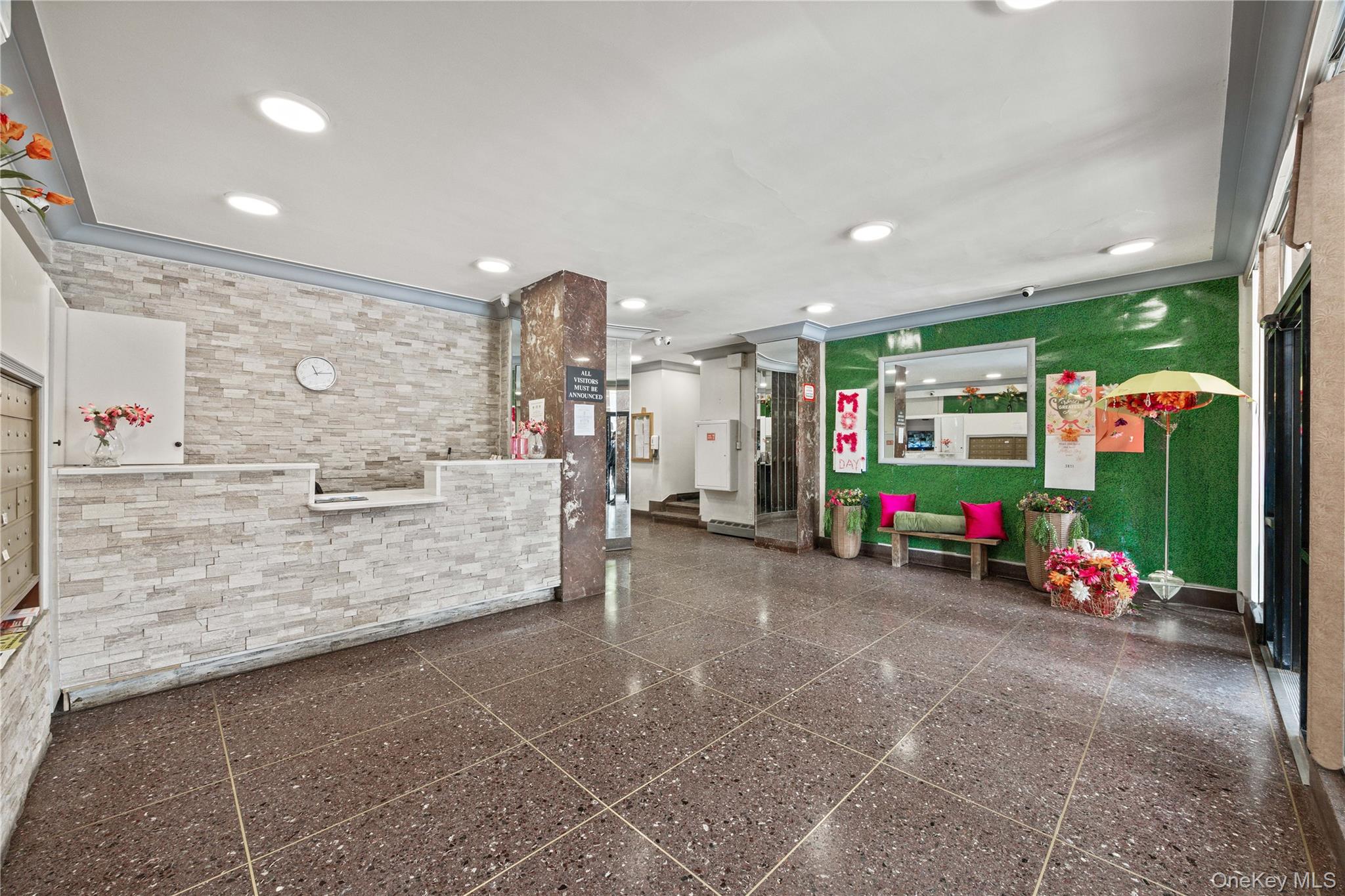 3131 Grand Concourse Unit: 2J
