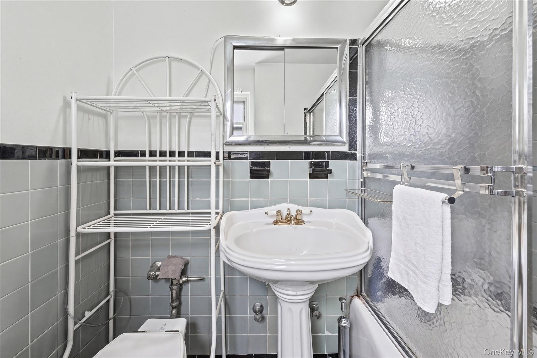 3131 Grand Concourse Unit: 2J