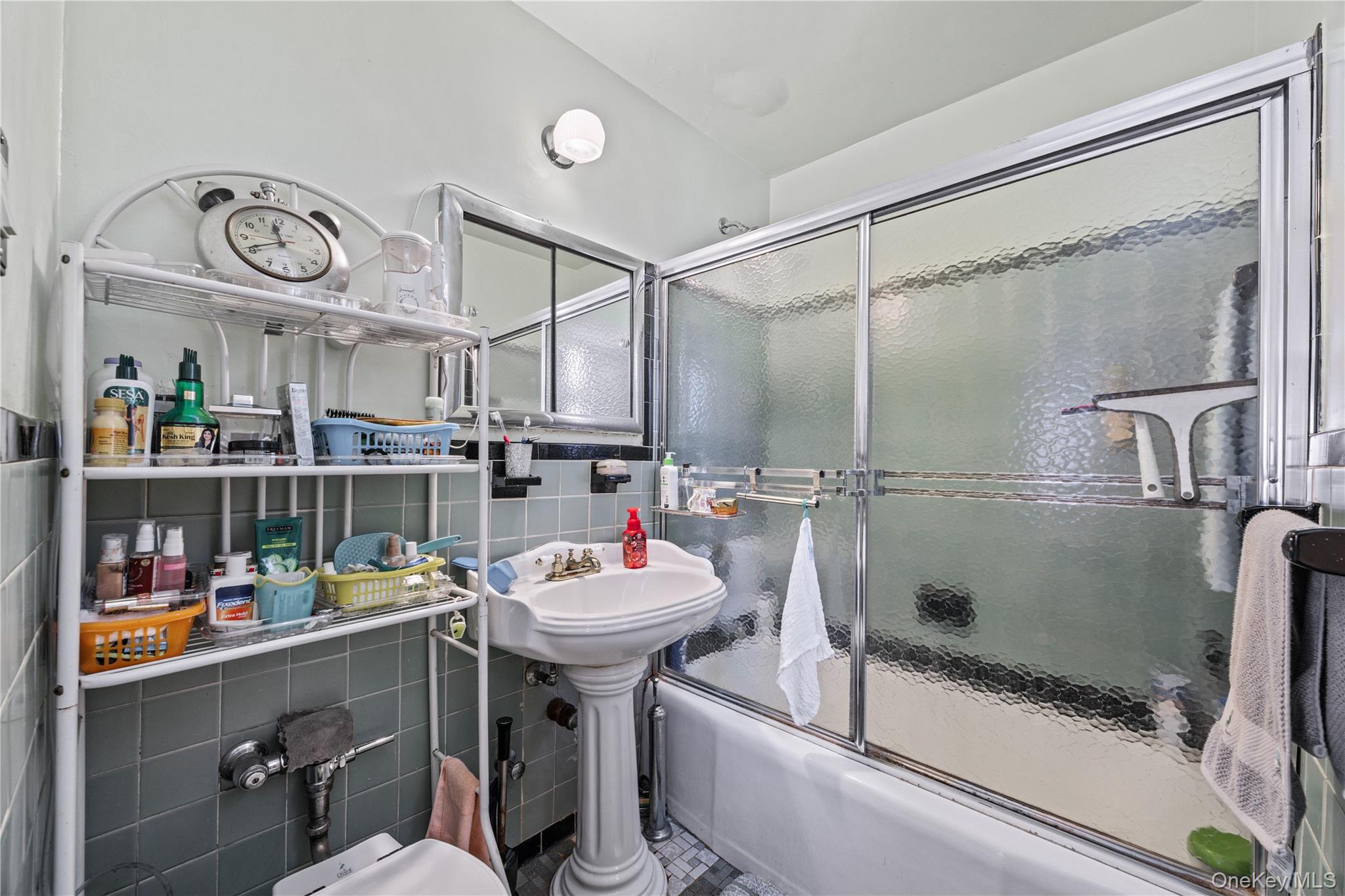 3131 Grand Concourse Unit: 2J