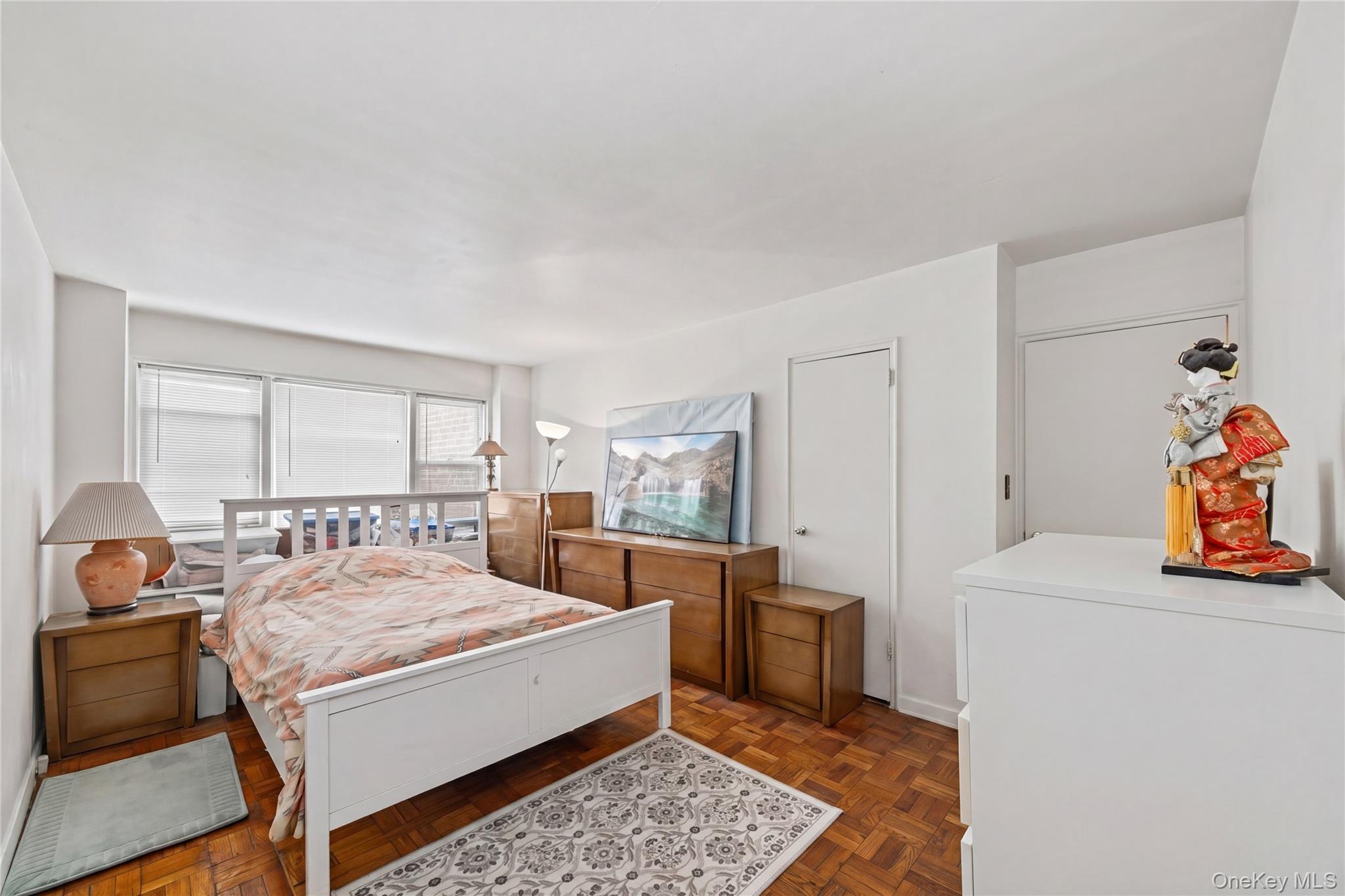 3131 Grand Concourse Unit: 2J