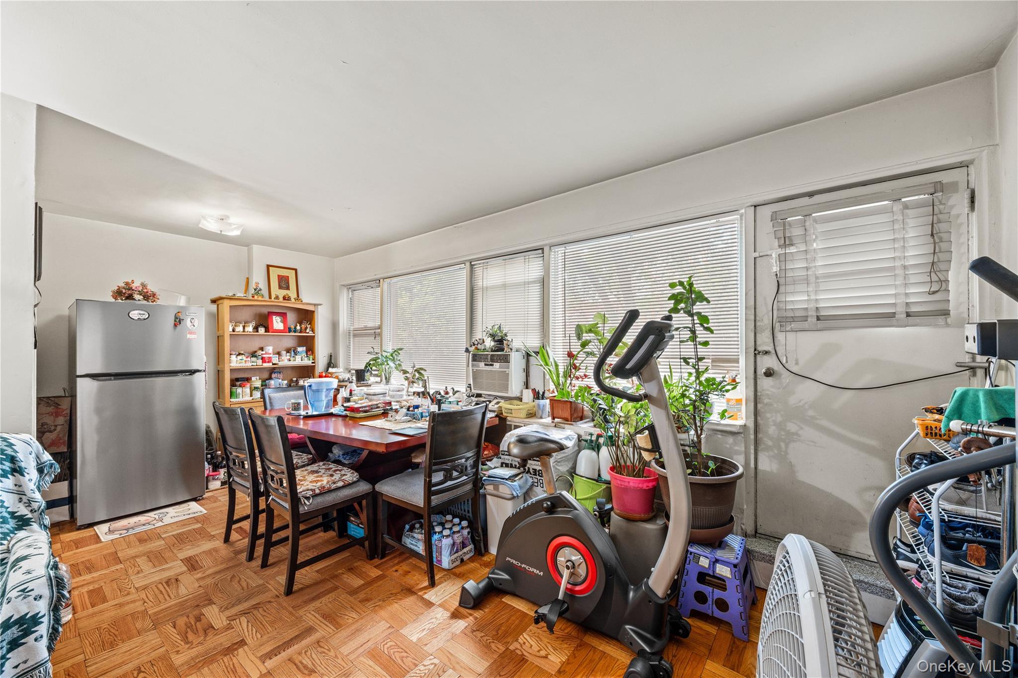 3131 Grand Concourse Unit: 2J