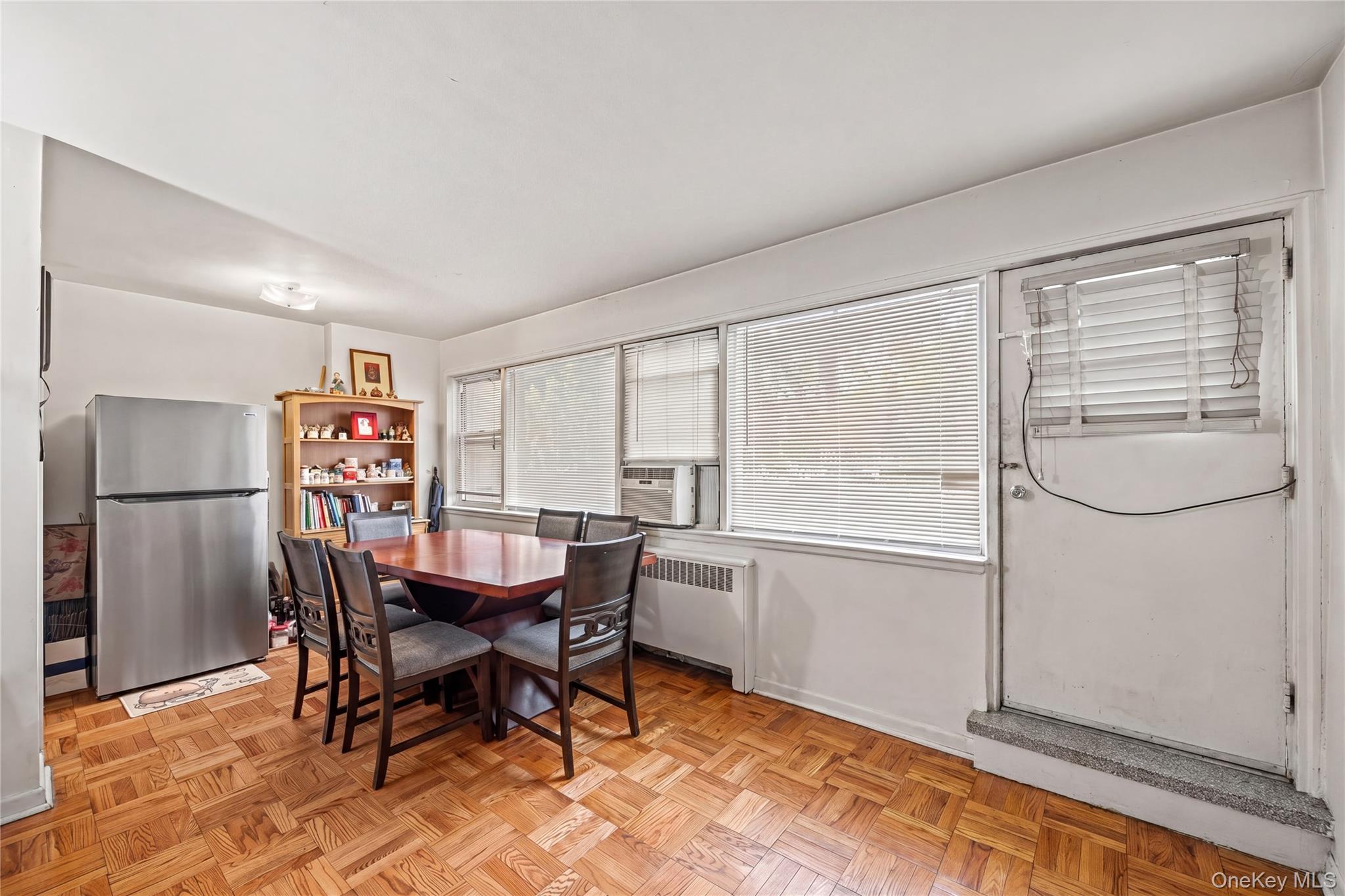 3131 Grand Concourse Unit: 2J