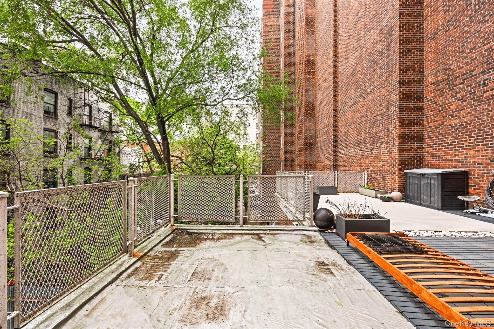 3131 Grand Concourse Unit: 2J
