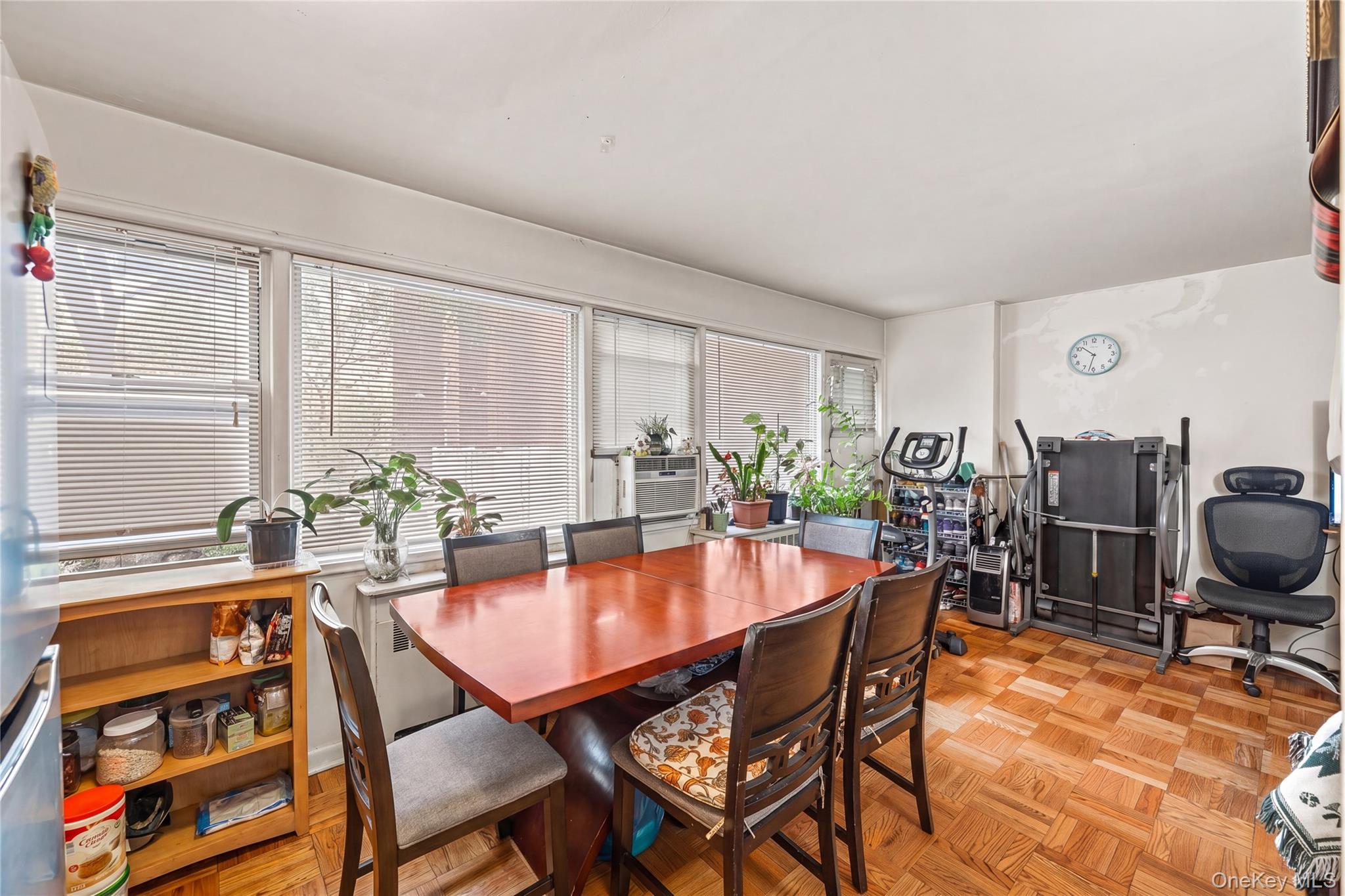 3131 Grand Concourse Unit: 2J