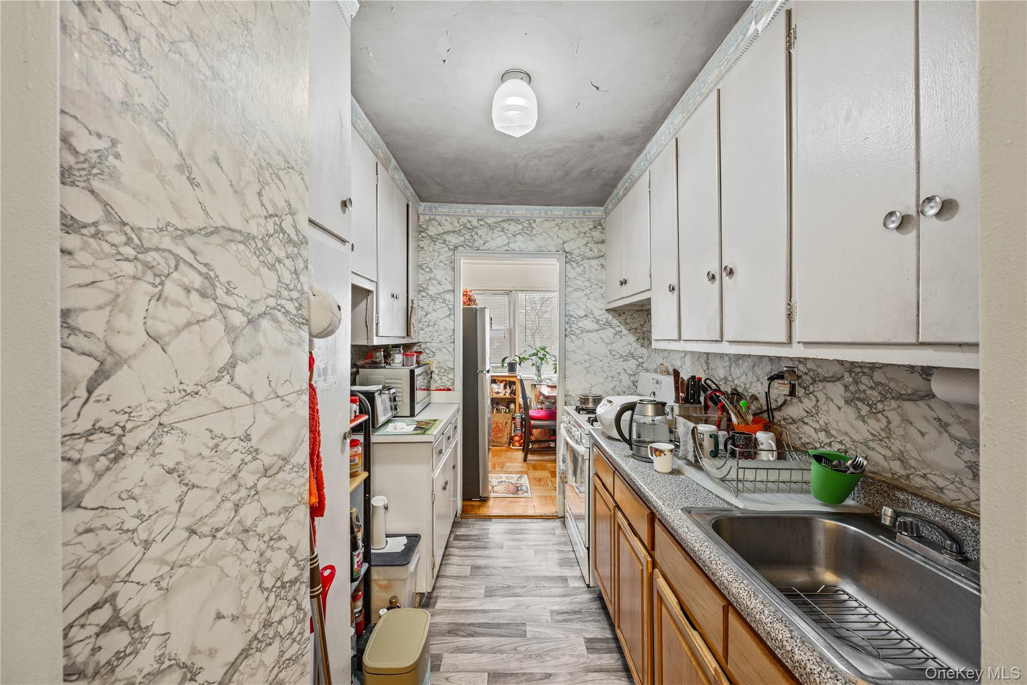 3131 Grand Concourse Unit: 2J