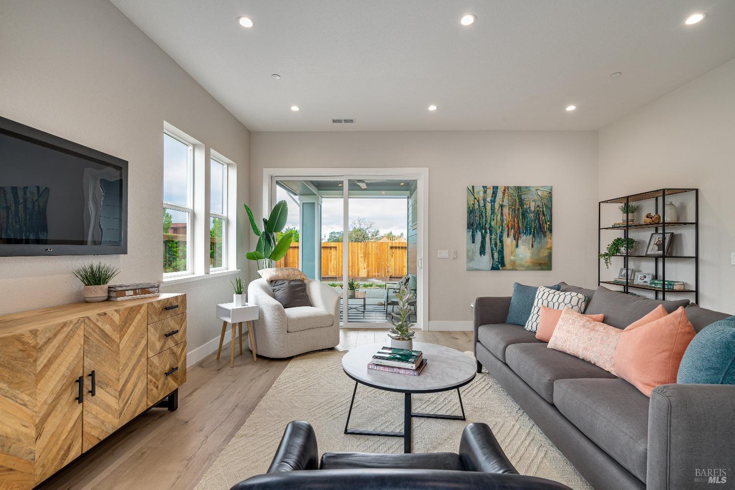 1222 Atascadero Drive