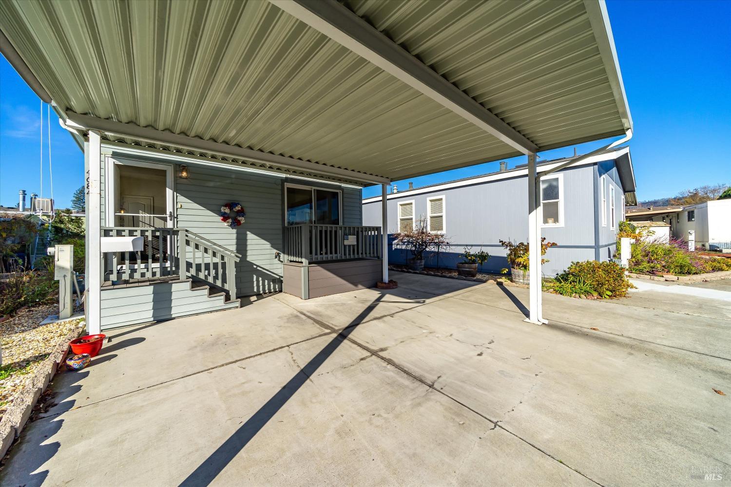 4684 Circle Drive Unit: 229