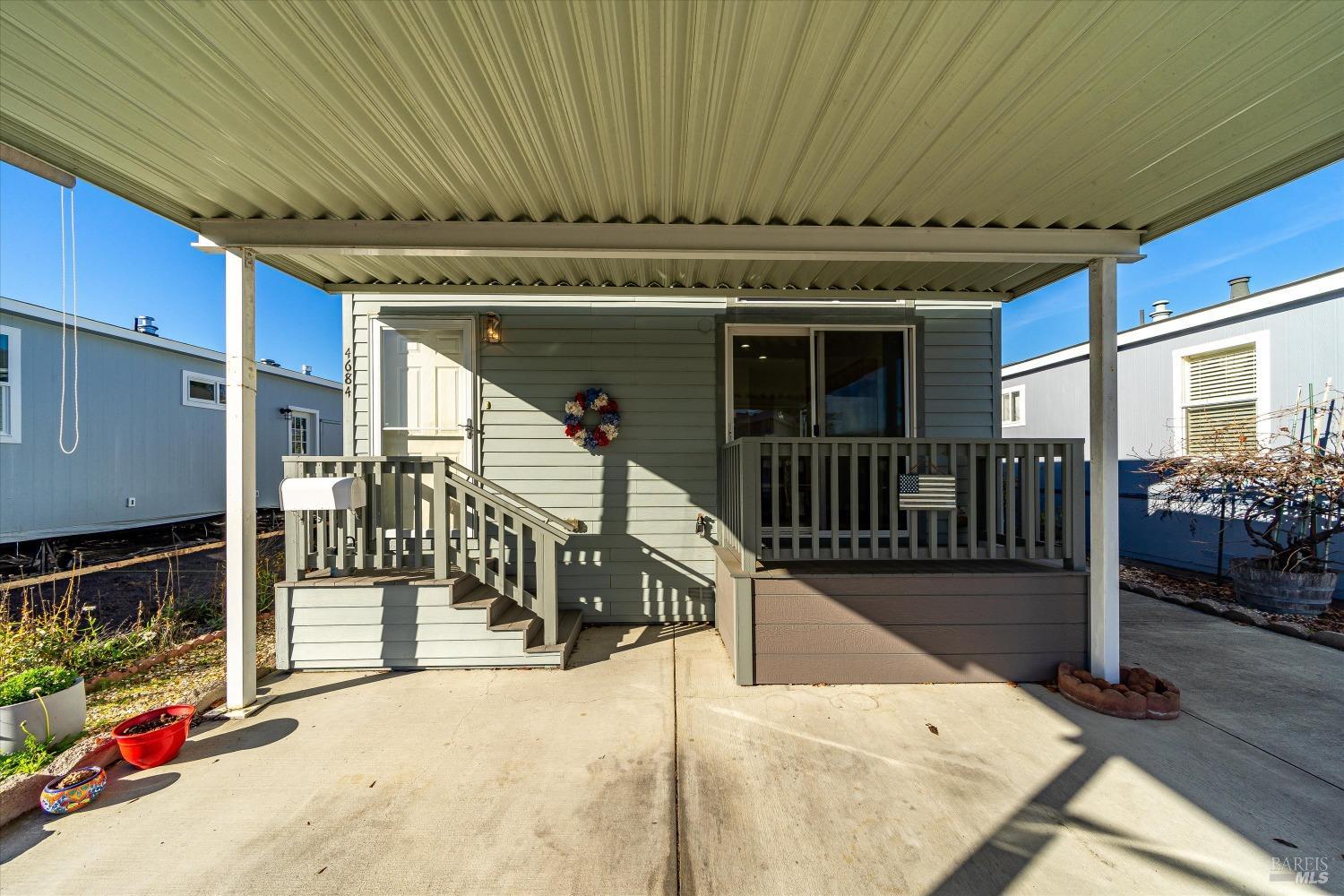 4684 Circle Drive Unit: 229