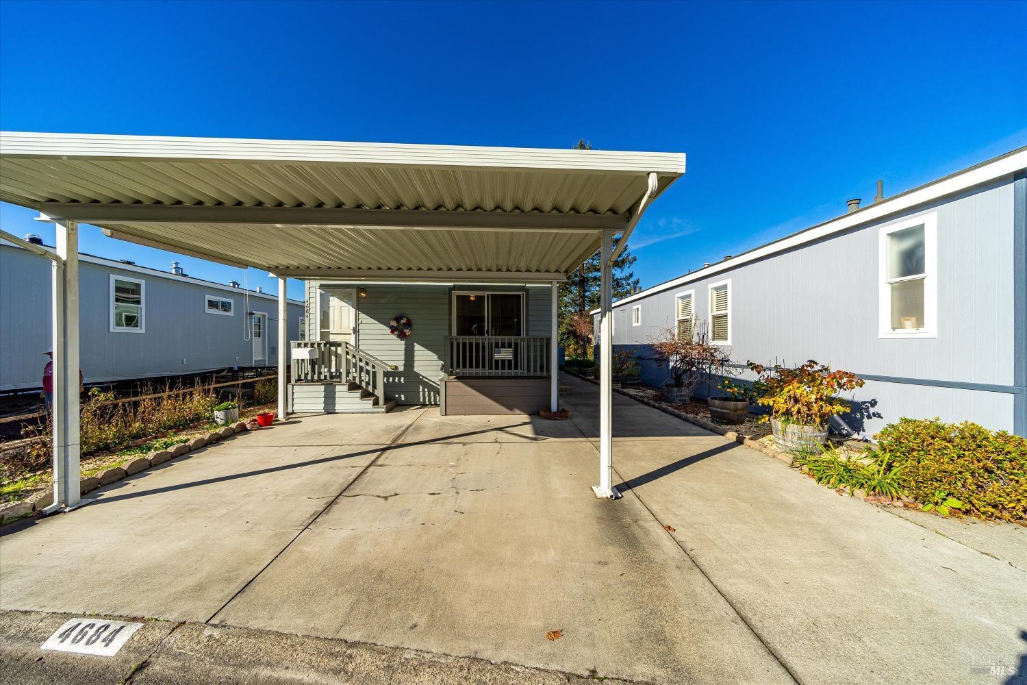 4684 Circle Drive Unit: 229